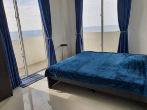 New 2 bedroom apartment, 100m away from the beach